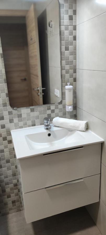 Apartamento En La Playa Malvarrosa Valencia Exterior photo